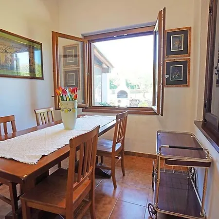 Дом отдыха Nonna Pia's House Будони